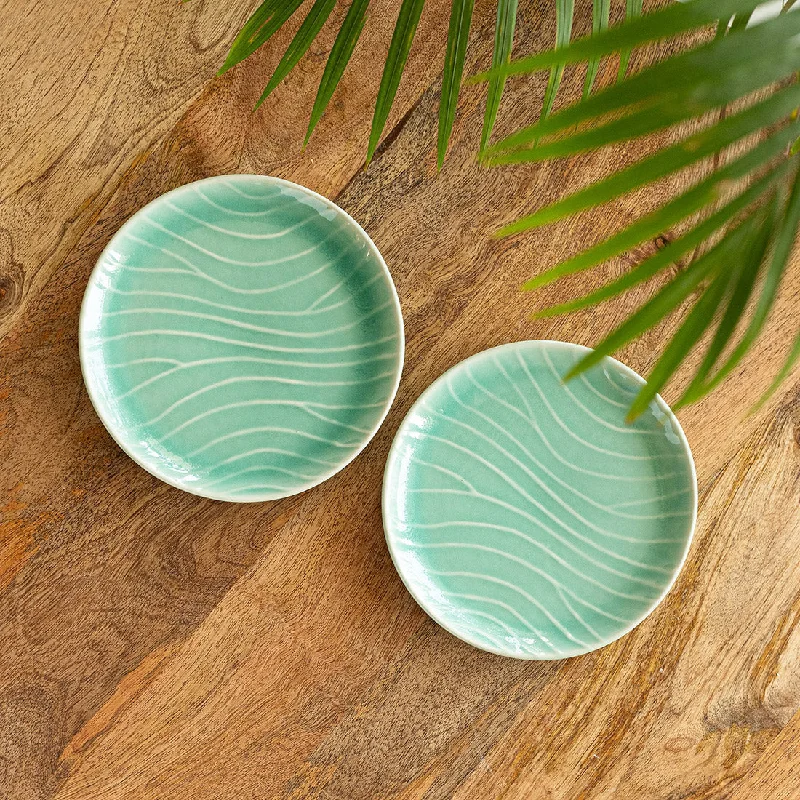 Carribean Green' Hand Glazed Ceramic Side/Quarter Plates (Set of 2, Microwave Safe, Hand-Etched)