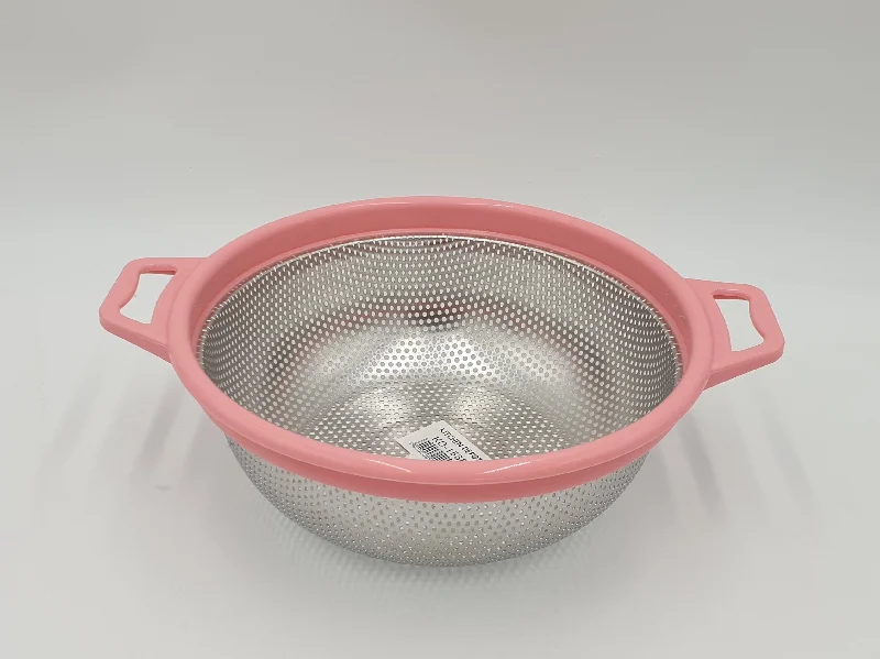 9" COLANDER W/PLASTIC HANDLE