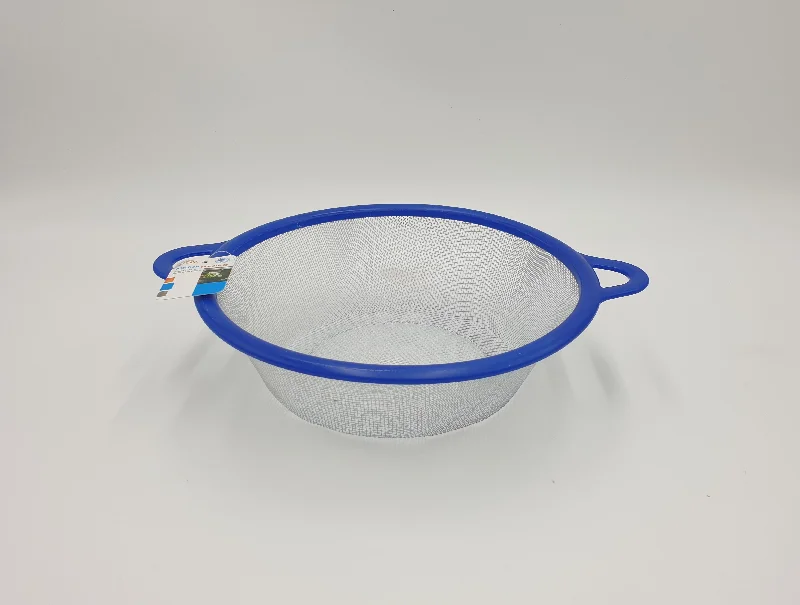 9.5" STRAINER W/HANDLE