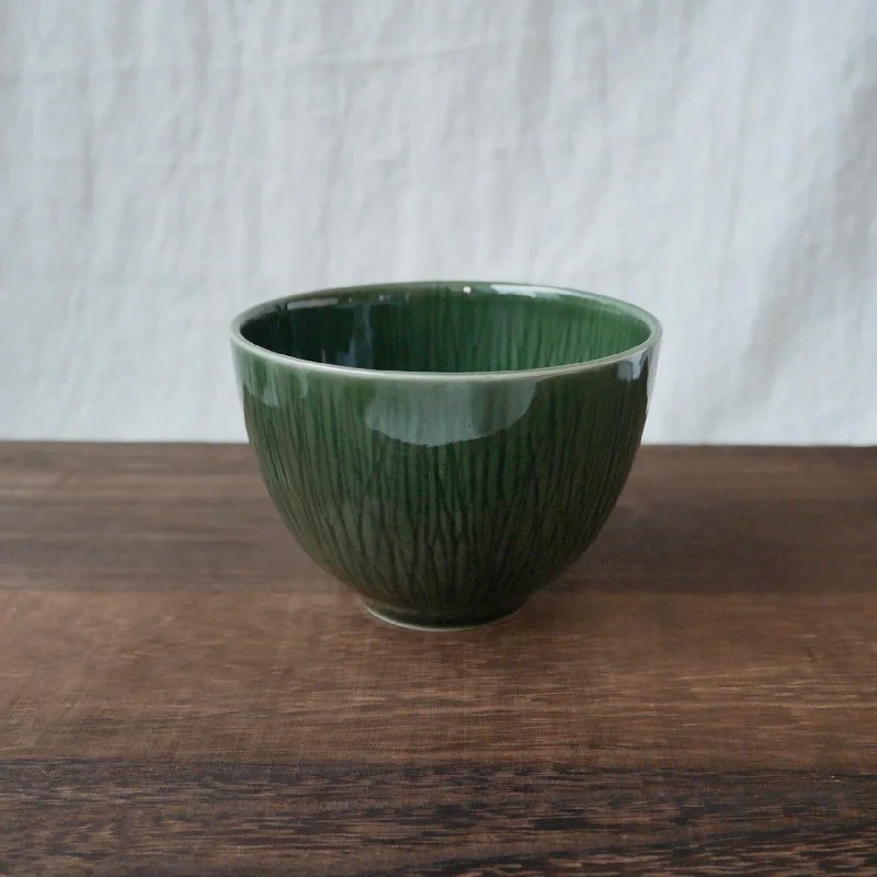 Yamani - Miyama Tableware: "Crease" Matcha Bowl Oribe Green