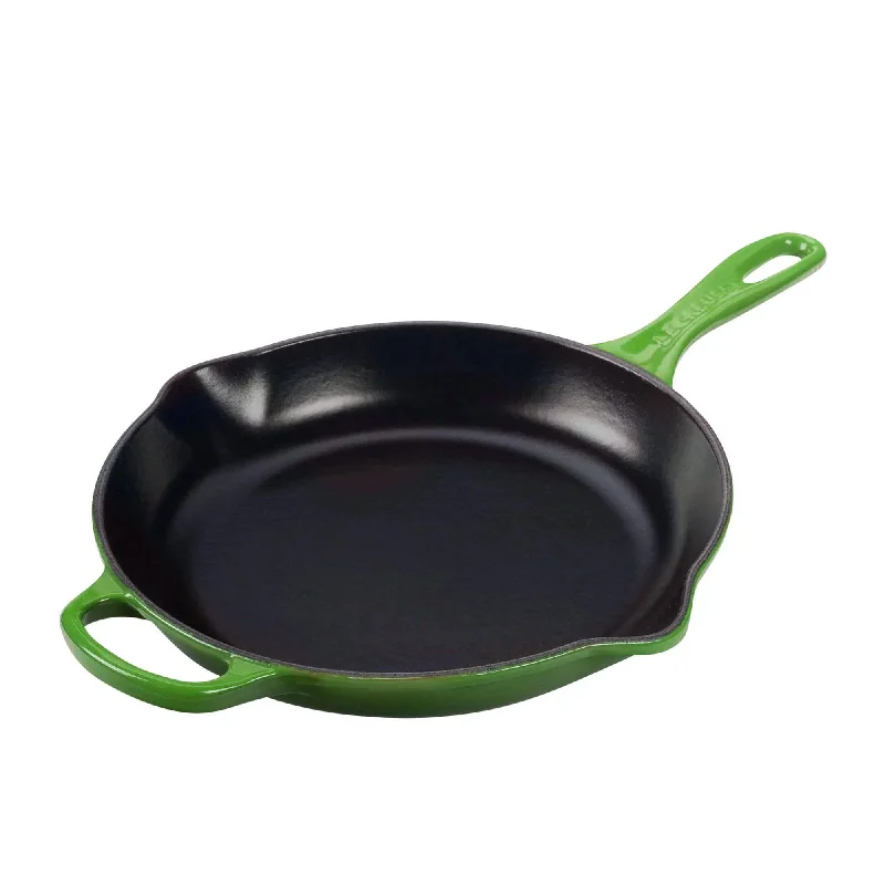 Le Creuset Signature Cast Iron Round Skillet 30cm Bamboo Green