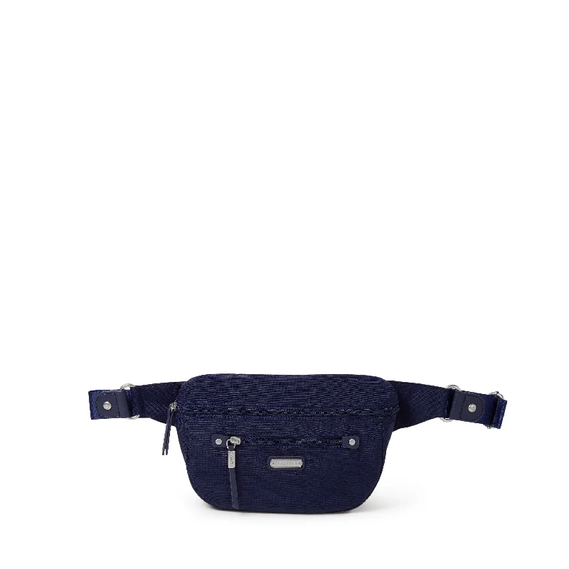 Baggallini Sightseer Waistpack - Navy