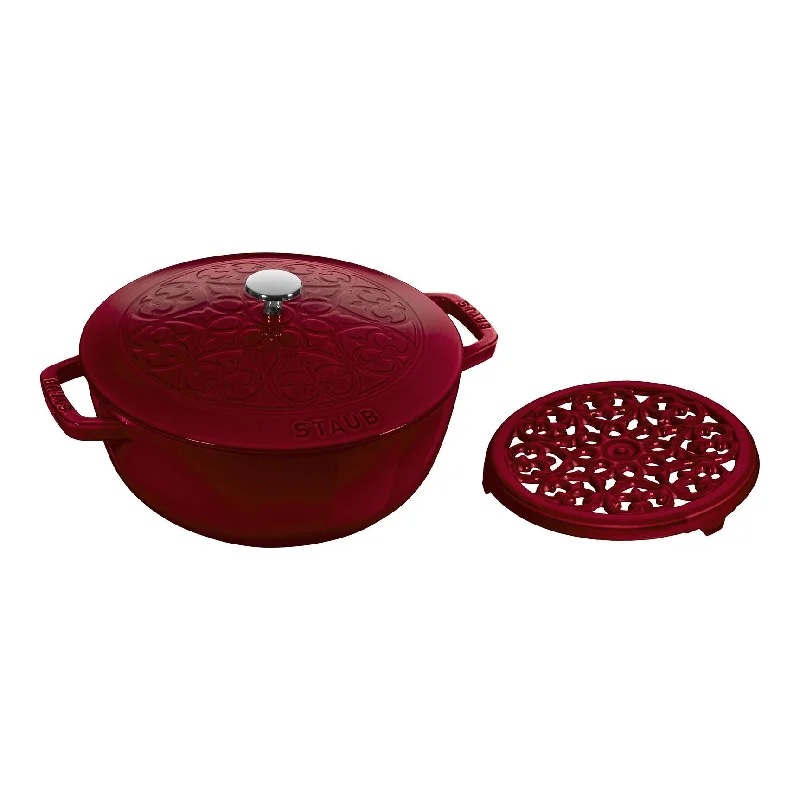 Staub 3.8 Qt Cast Iron French Oven with Lid & Trivet, Bordeaux Red*